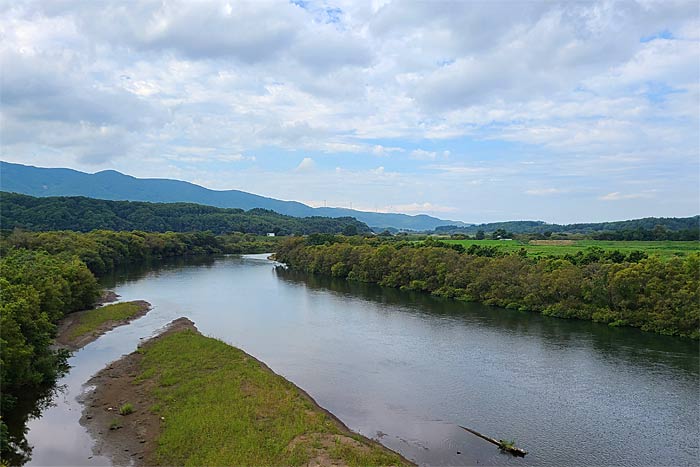 尻別川