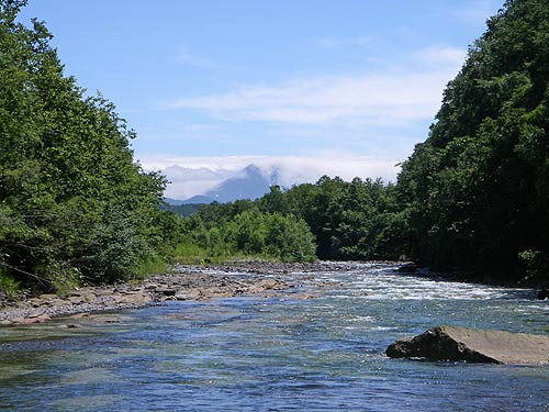 振り返ると山の姿が