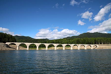 タウシュベツ川橋梁