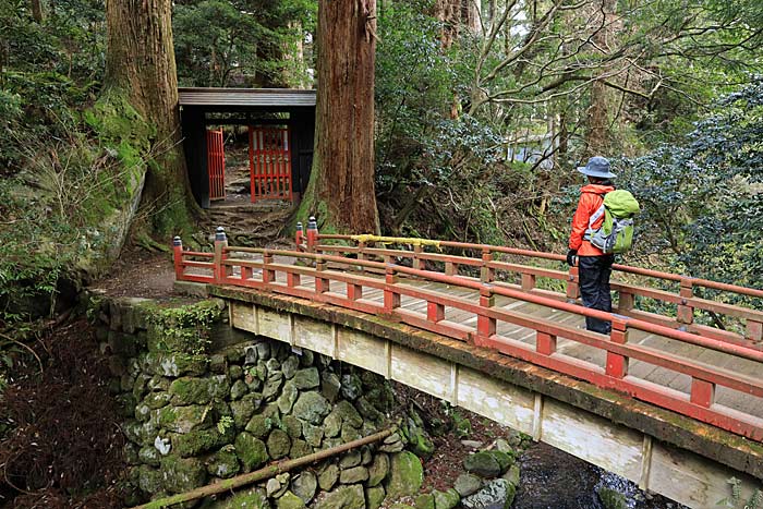 三徳山三佛寺