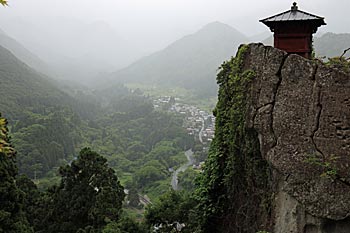 山寺納経堂