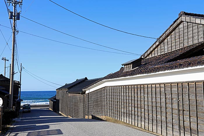 輪島市黒島地区の町並み