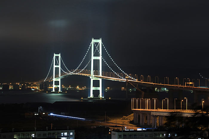 白鳥大橋