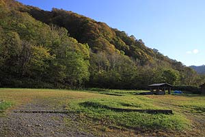 熊戻野営場