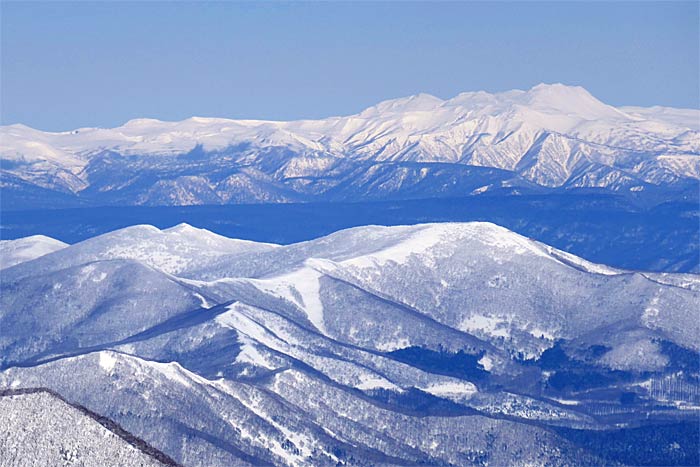 労山熊見山バックカントリー