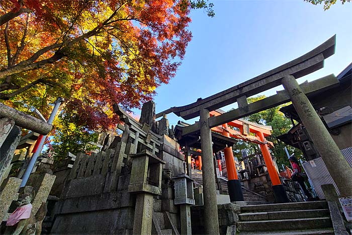 稲荷大社お山巡り